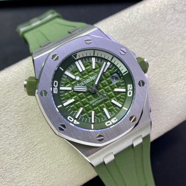 BF厂AP爱彼皇家橡树离岸型系列军绿色高仿复刻手表